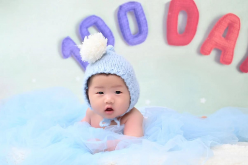 漳浦宝宝不哭不闹正常吗